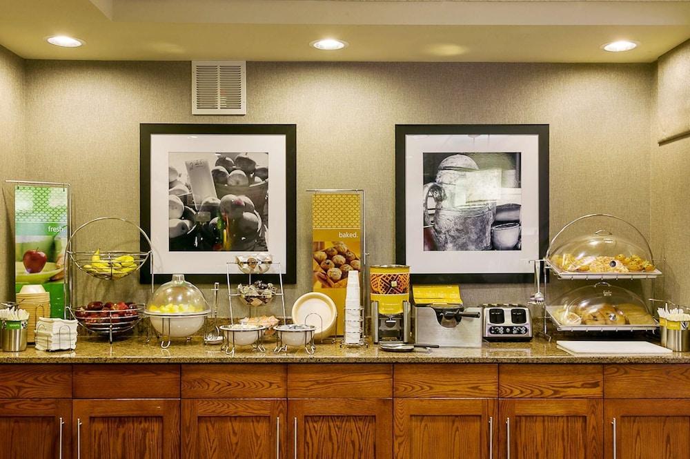 Hampton Inn Fort Collins Dış mekan fotoğraf