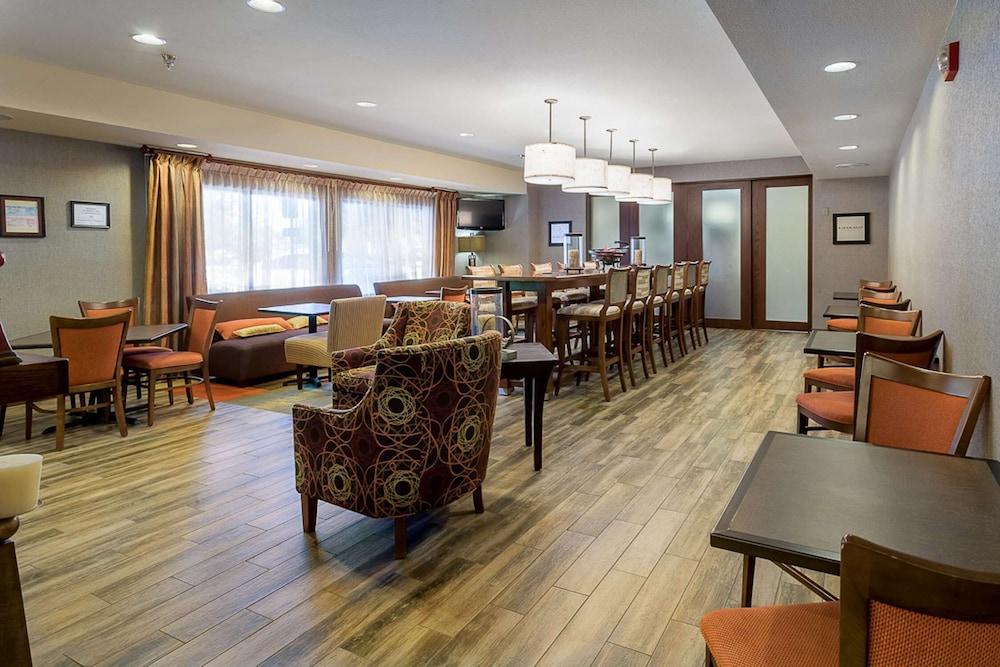 Hampton Inn Fort Collins Dış mekan fotoğraf