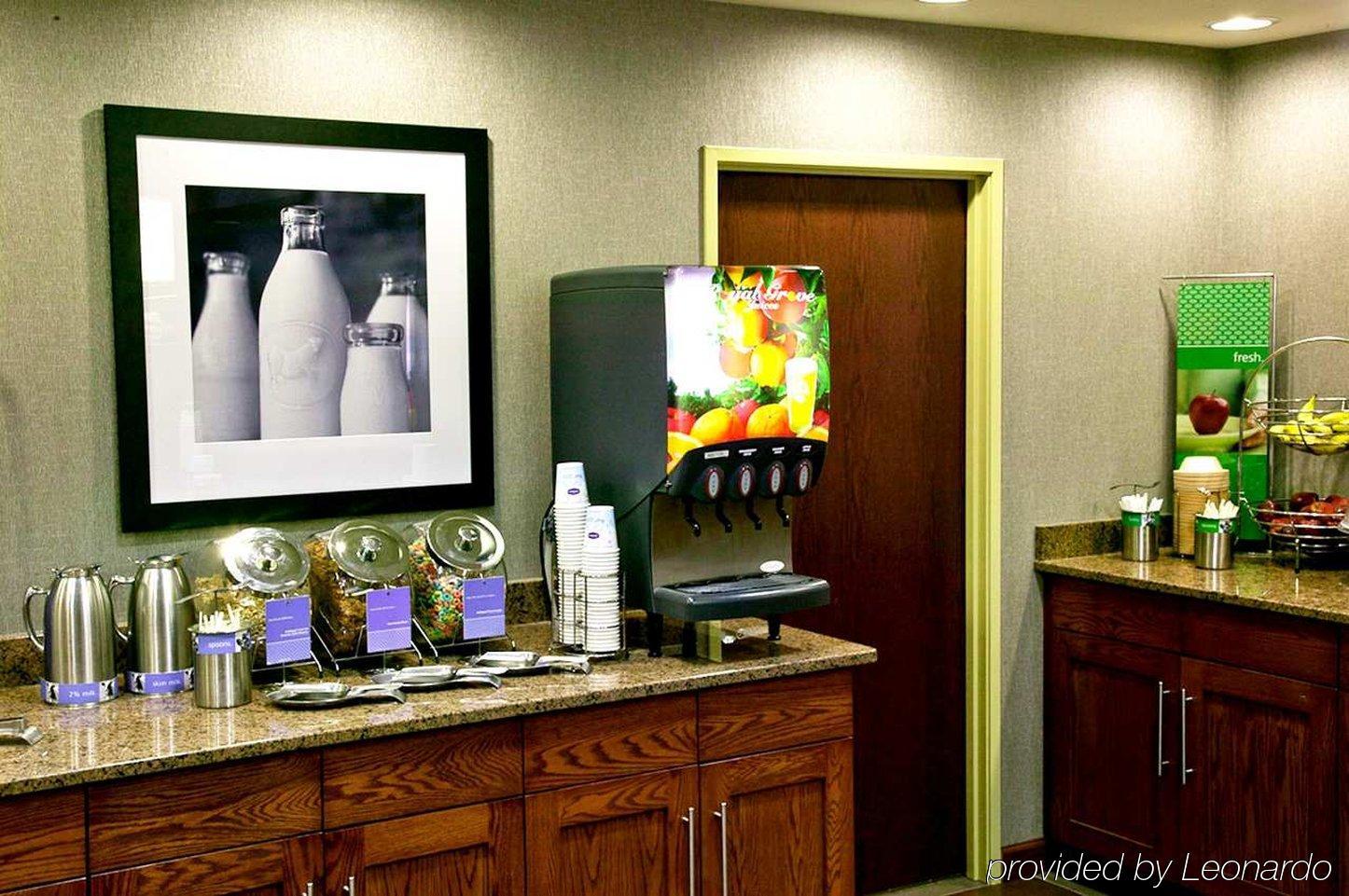 Hampton Inn Fort Collins Dış mekan fotoğraf